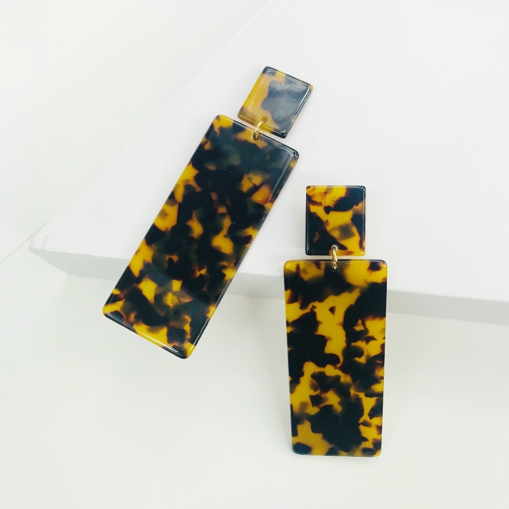 Tortoise Rectangle Acrylic Drop Earrings